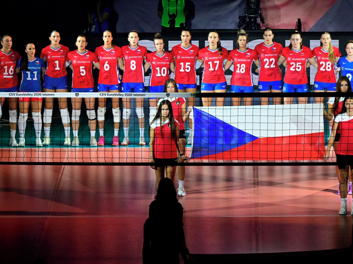 Czech women's volleyball team faces a key European Championship match in Brno
