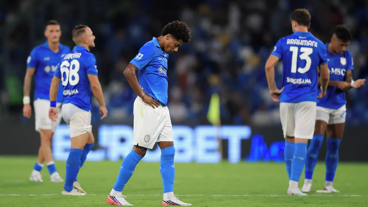 Fotbalisté Neapole prohráli v italské lize doma s Comem
