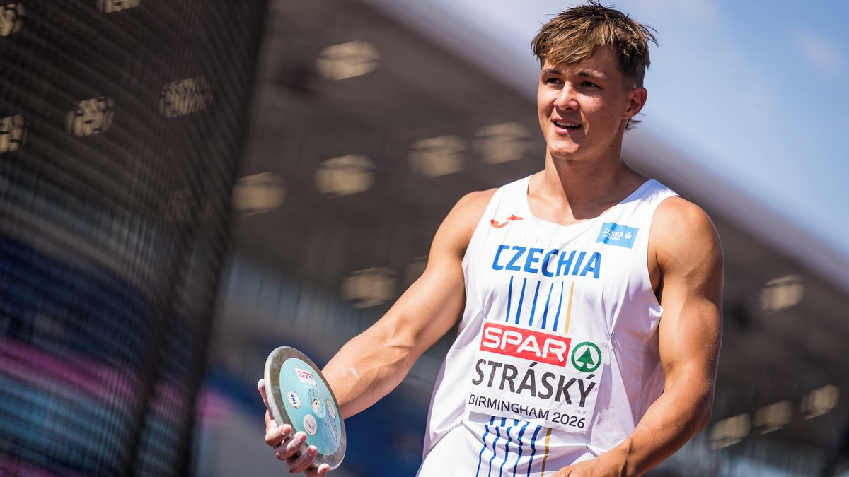 Sólo pro Stráského, zkusí se vrátit do desítky
