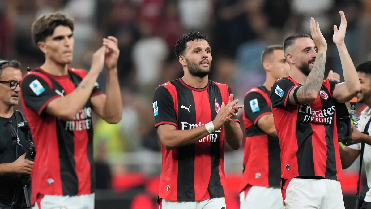 Fotbalisté AC Milán zvládli zápas s nováčkem