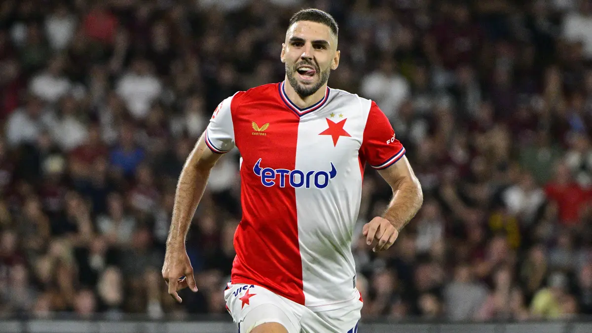 FOTBAL ONLINE: Slavia v euforii, v derby opět udeřila