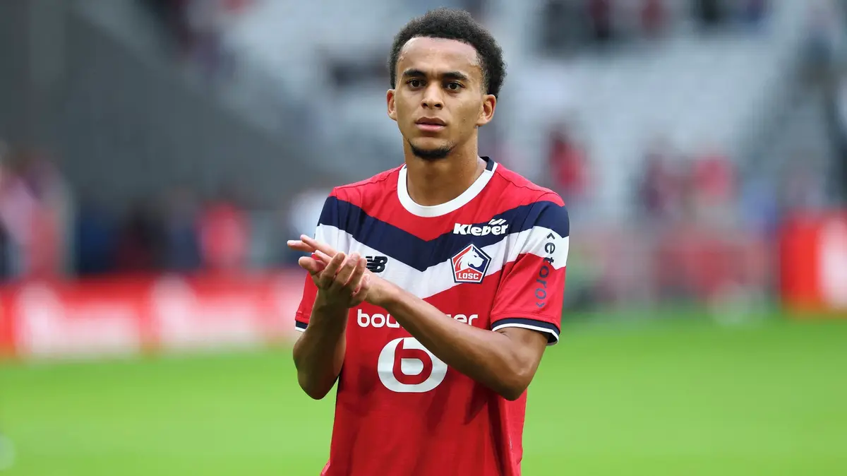 Ethan Mbappé dostal v Lize mistrů třízápasový distanc za faul loktem