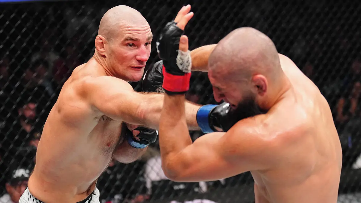 Šampion UFC měl nehodu na motorce, jel bez helmy