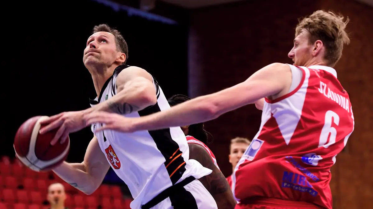 Sportovní manažer Hradce lítá v obřím průšvihu, dostal osmiletý zákaz činnosti