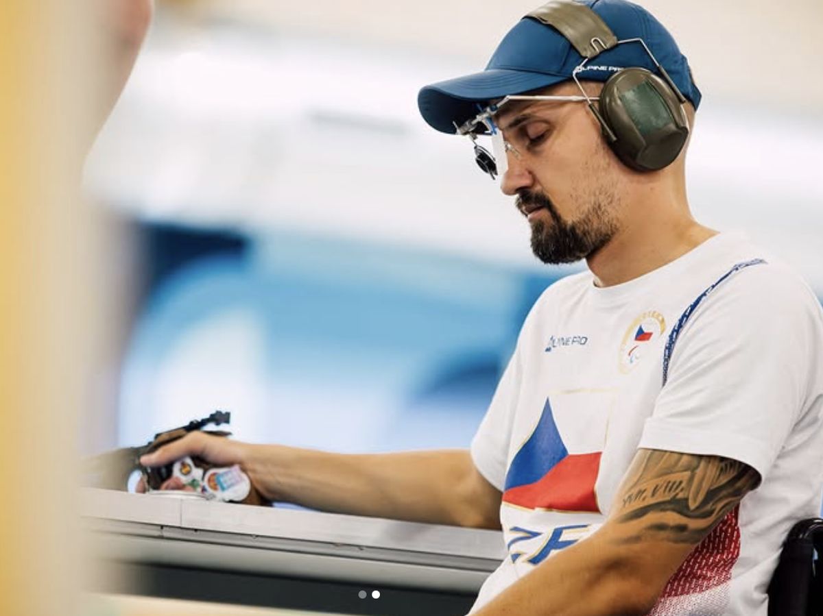 Czech athletes celebrate success: David Kratochvíl and Patrik Jahoda dominate world competitions
