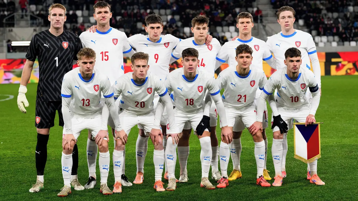 Jednadvacítka pokračuje v boji o Euro. Proti Ázerbájdžánu nastoupí bez několika opor