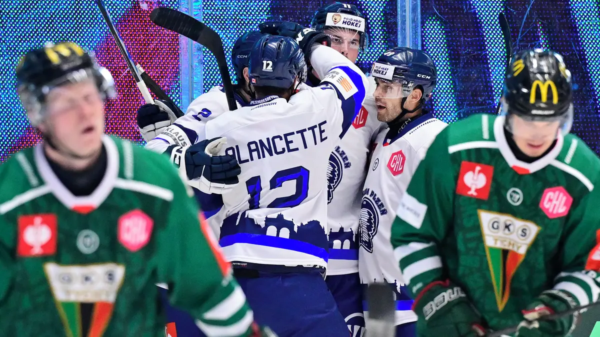 Photo: sport.cz Champions Hockey League: Plzeň and Pardubice Stay Perfect While Liberec Suffers Another Defeat