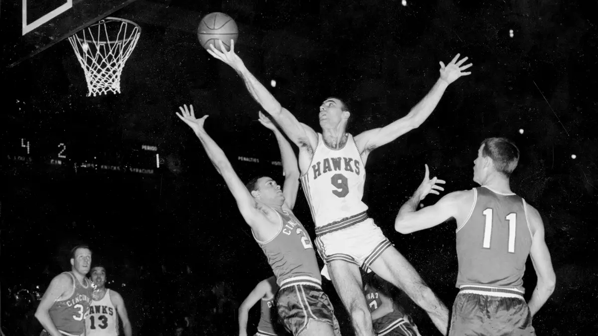 Zemřel basketbalista Bob Pettit, první držitel ocenění MVP v NBA