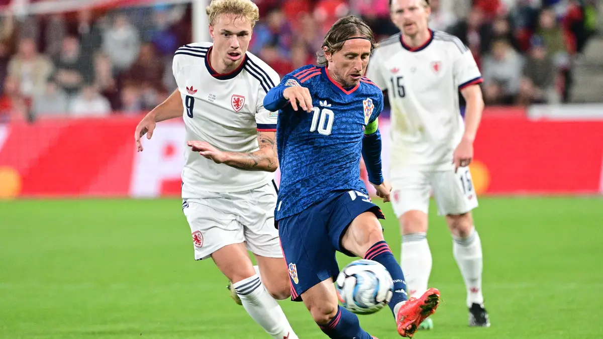 FOTBAL ONLINE: Češi přežili první velkou šanci Chorvatů
