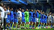 FOTBAL ONLINE: Boleslav proti Baníku navyšuje vedení. Sparta vyrazí na horkou půdu do Hradce