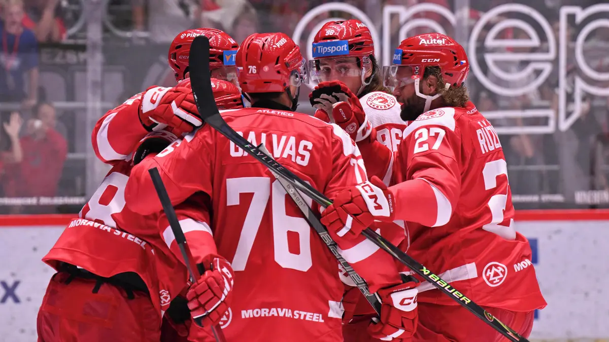 Třinec v extraligové generálce porazil Vítkovice. Zářil Flynn
