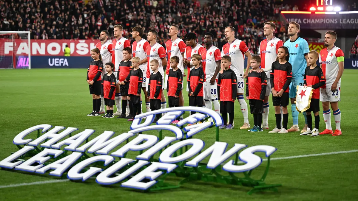 FOTBAL ONLINE: Slavia vstupuje do Ligy mistrů! V úvodu hned spálila velkou šanci