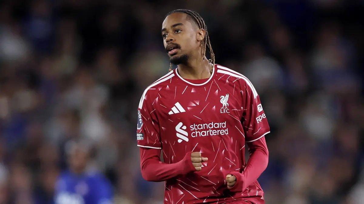 Liverpool bude mít po 17 letech nového hlavního sponzora