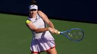 TENIS ONLINE: Komplikace. Nosková zahodila mečbol a je tu třetí sada. Muchová se trápila, na US Open končí