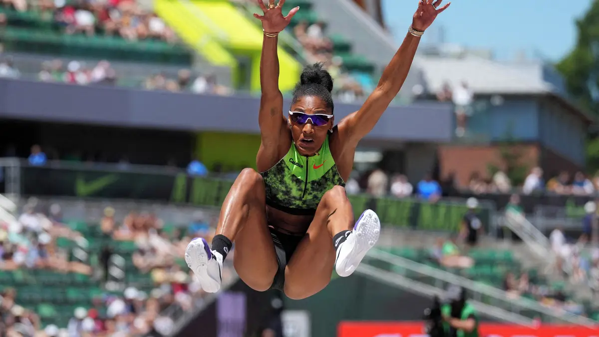 Úřadující olympijská vítězka ve skoku do dálky po otřesu mozku ukončila sezonu