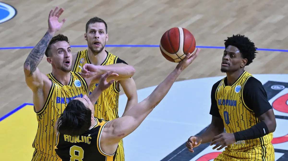 Opavští basketbalisté po nepovedeném závěru prohráli v Kosovu