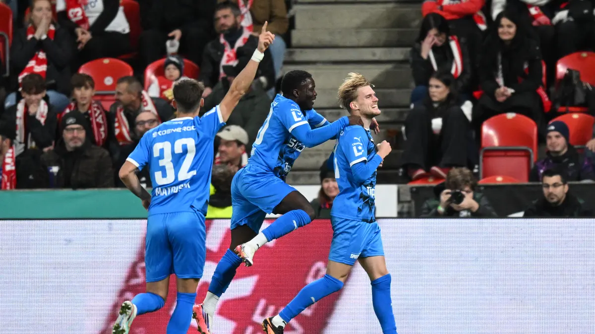 FOTBAL ONLINE: Eden v šoku. Mladá Boleslav se ujala vedení! Zlín po nejlepším výkonu podzimu jen remizoval