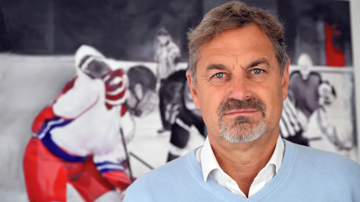 Pro účast Ruska na hokejových šampionátech bude určující postoj hostitelských zemí, připouští viceprezident IIHF Bříza
