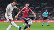 ZNÁMKOVÁNÍ: Dva propadáky, zatavený Sláma. Češi na silného soupeře nestačili