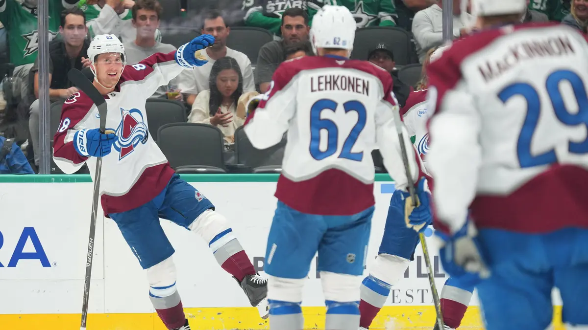 Velký hokejový maraton v NHL. Nejvíce se rozparádil Nečas a premiérový gól vstřelil Adam Jiříček