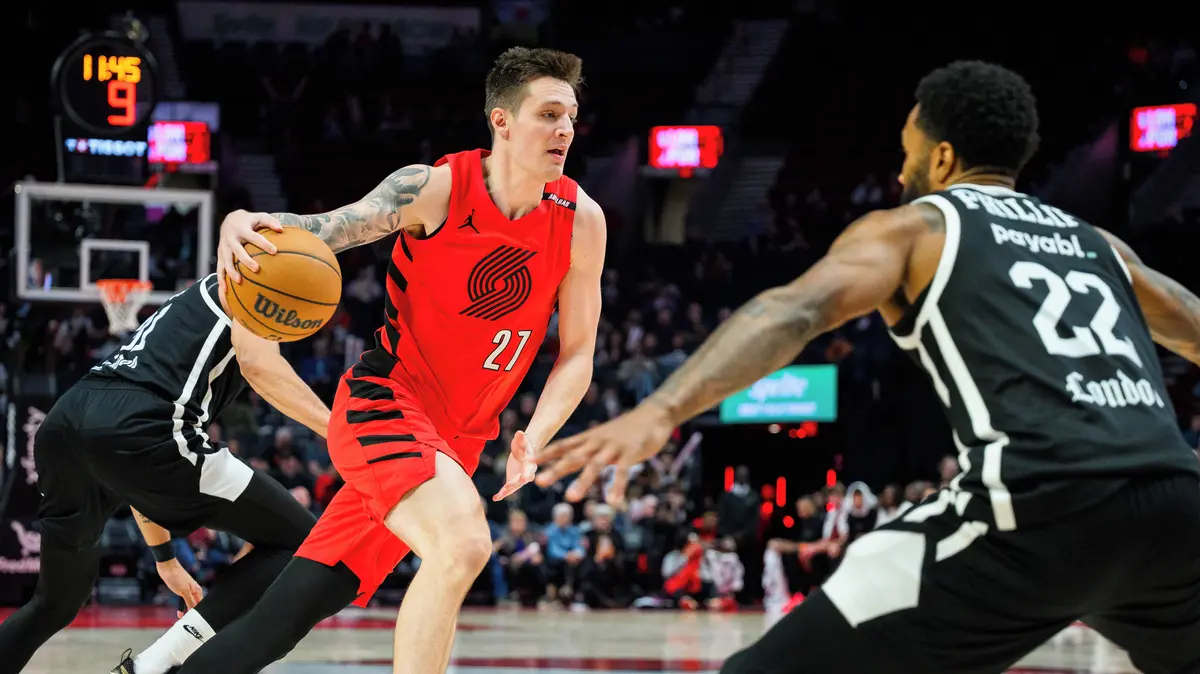 Krejčí dal při další výhře Portlandu v přípravě na NBA deset bodů
