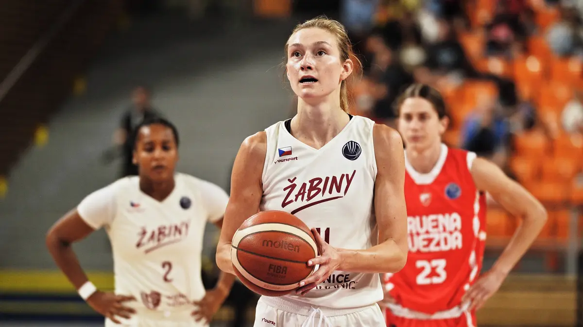 Žabiny i bez Joklové začaly ligu basketbalistek drtivou výhrou nad Brandýsem