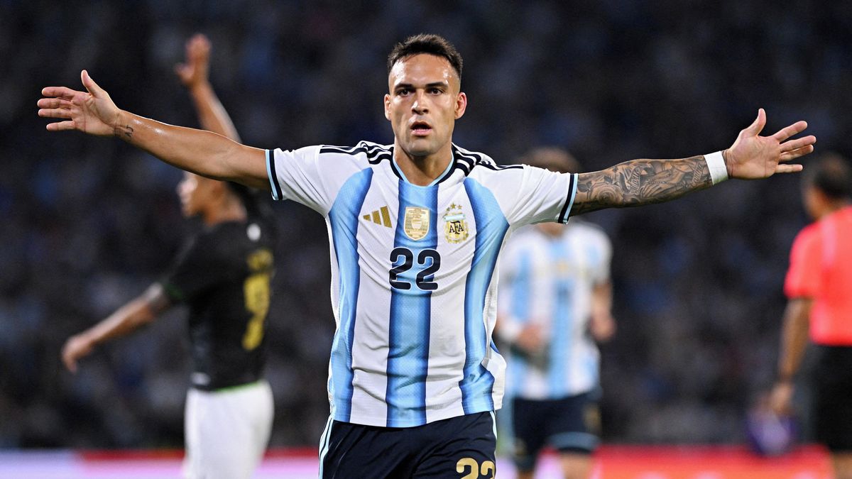 Argentina Begins Life After Messi with a Win and Farewell Matches