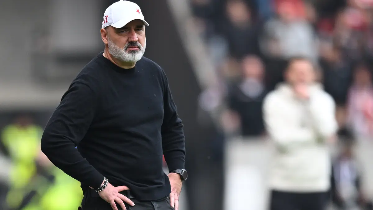 FOTBAL ONLINE: Slavia nedonutila v první půli gólmana Hradce k zákroku. Pardubice jasně převyšují Zlín, vede i Boleslav
