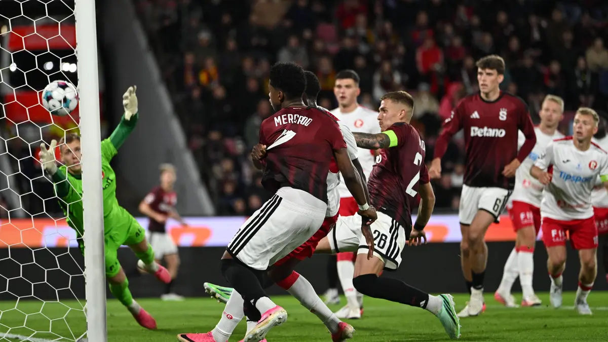 Sparta porazila Pardubice, připsala si třetí ligovou výhru v řadě