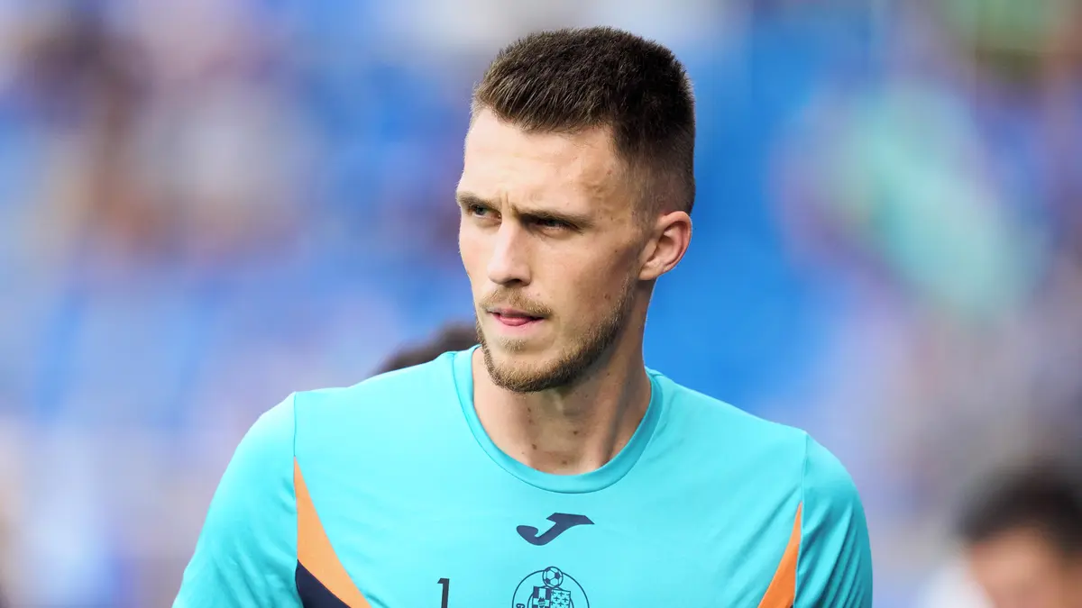 Jako kdyby neměli konkurenci. Český brankář z La Ligy o Španělech, české proměně i čekání na šanci