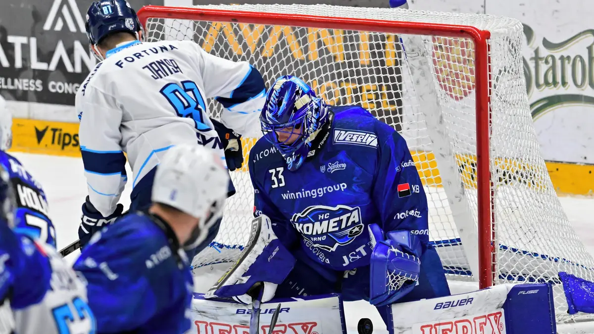 HOKEJ ONLINE: Drama v Brně, v závěru je srovnáno! Třinec ovládl šlágr na Spartě, Pardubice kráčí za výhrou, Plzeň opanovala šílenou přestřelku