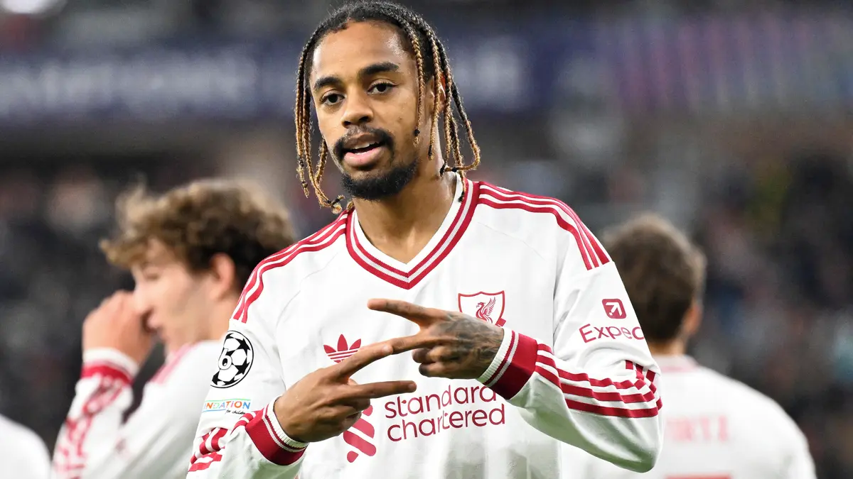 FOTBAL ONLINE: Liverpool ničí bezmocného soupeře. Chystá se bitva gigantů