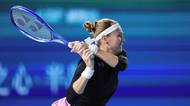 TENIS ONLINE: Bouzková ve druhém setu dokonala obrat. Siniaková také svádí boj o semifinále