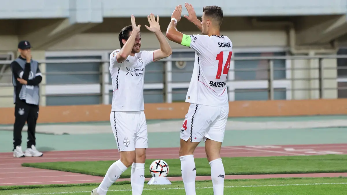 Leverkusen se Schickem vyhrál v Evropské lize i třetí zápas