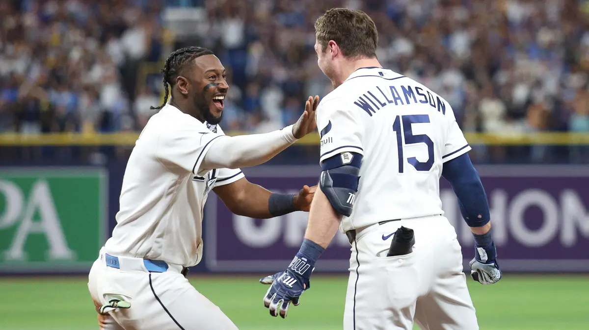 Baseballisté Tampy Bay ve Světové sérii porazili Milwaukee a snížili na 1:3