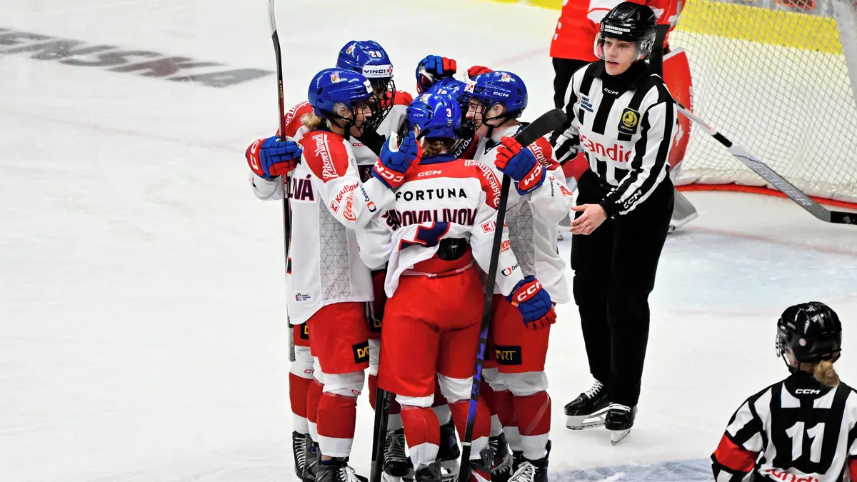 HOKEJ ONLINE: Třetí gól do švýcarské sítě. Český tým v generálce na MS válí