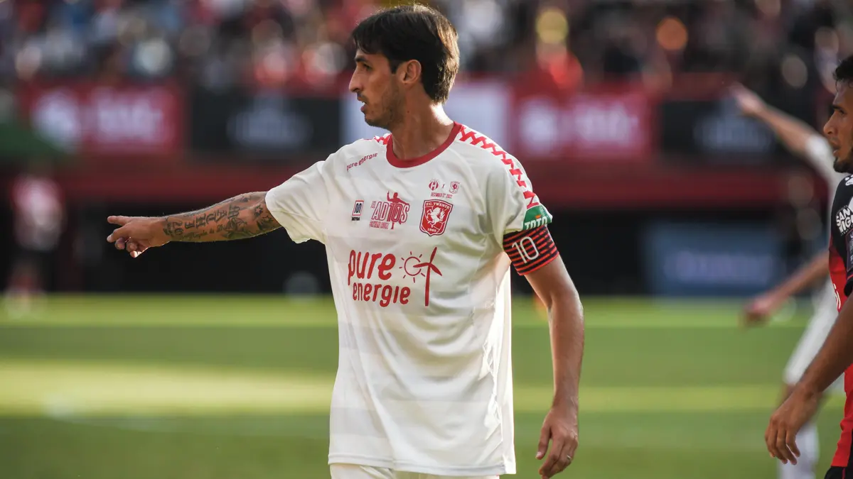 Fotbalisty Kostariky povede jako trenér bývalý kapitán Ruiz